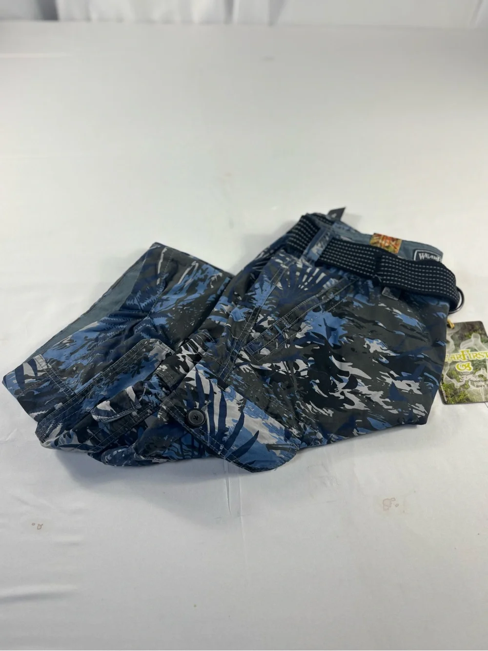Wear First Blue Camo Cargo Shorts with Utility Pockets size 34